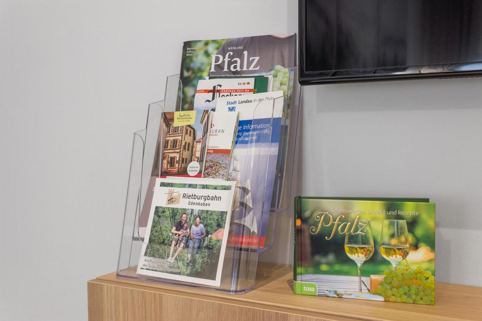 Winetime - Modern - Luxurioes - Direkt Im Zentrum - Stadtmitte ลันเดาอินแดร์ฟัลซ์ ภายนอก รูปภาพ
