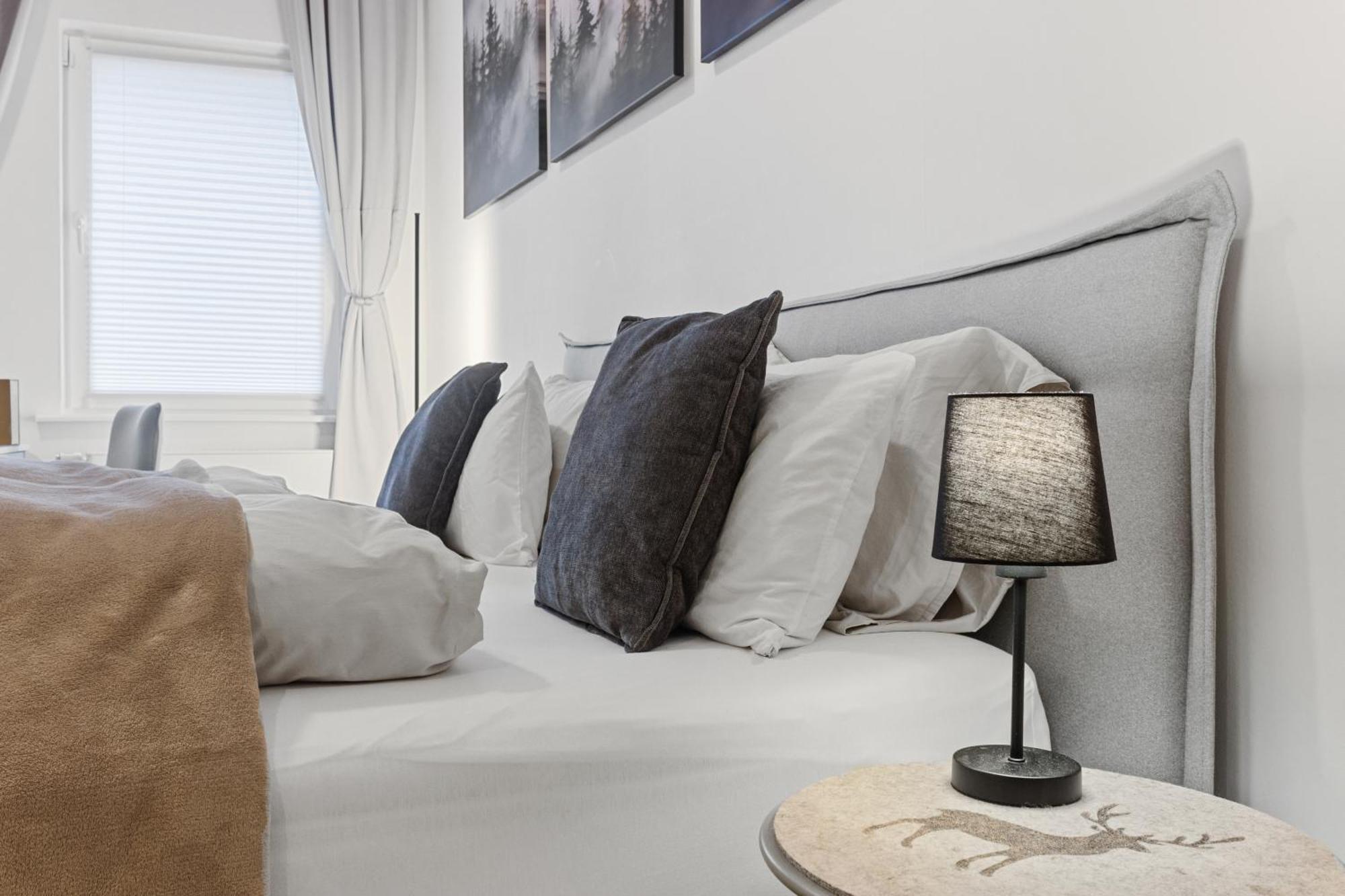 Winetime - Modern - Luxurioes - Direkt Im Zentrum - Stadtmitte ลันเดาอินแดร์ฟัลซ์ ภายนอก รูปภาพ